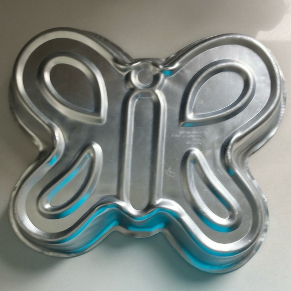 Vintage 1979 Wilton Butterfly Cake Pan aluminum - Picture 3 of 10